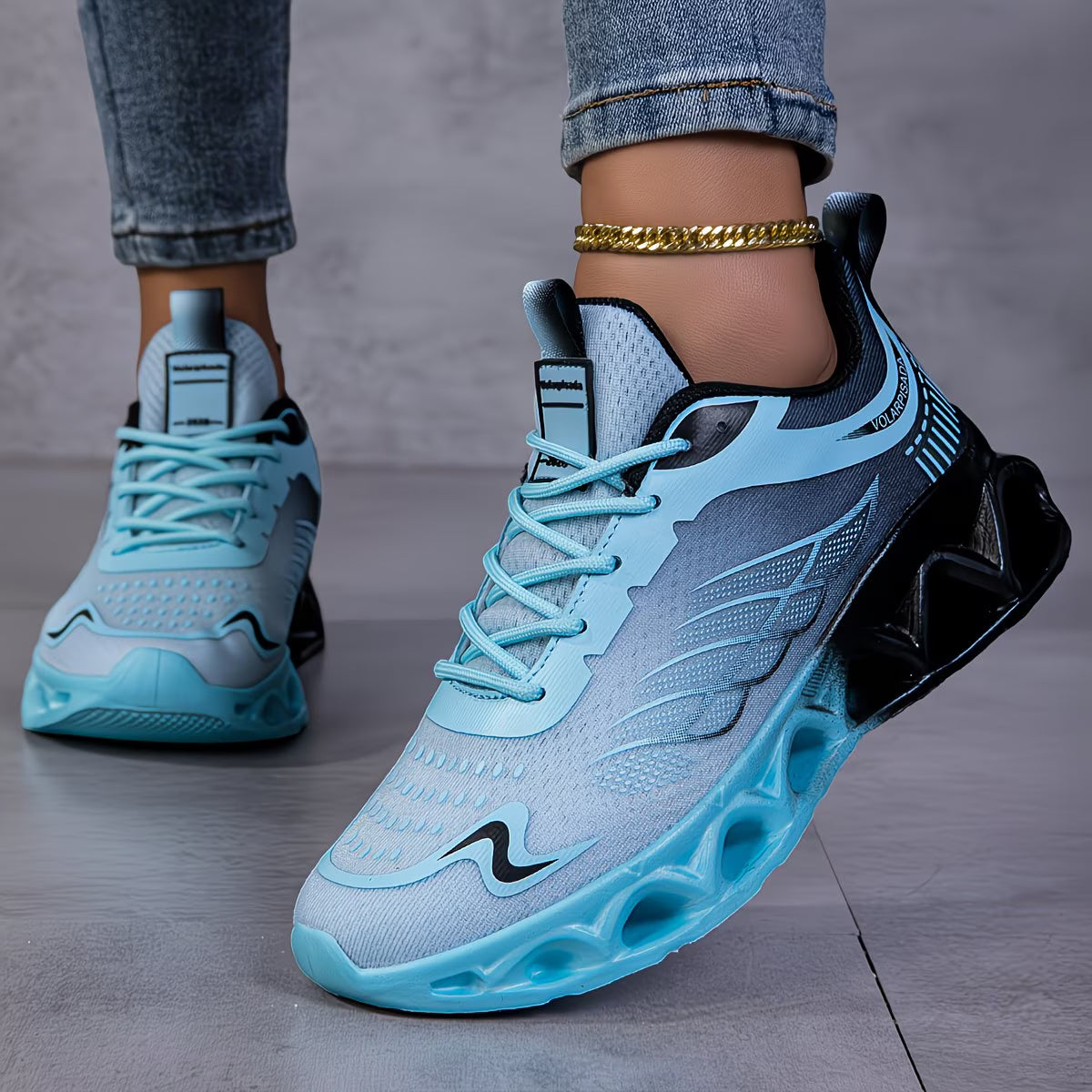 Women’s Lightweight Breathable Running Shoes